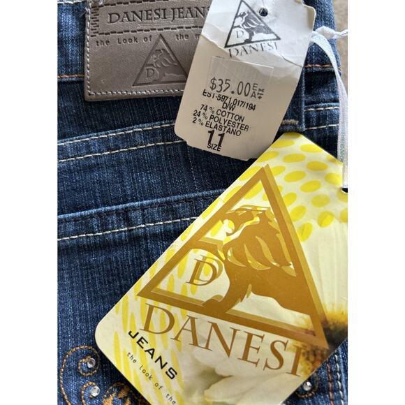 Danesi Flare Jeans Mid Rise Size 11 Embroidered Rhinestone Seat Dark Wash NWT - Picture 6 of 8